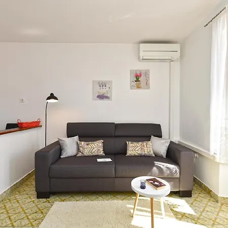 Fuer 4 Personen Ca 48 Qm In Rabac, Istrien Bucht Von * Rabac